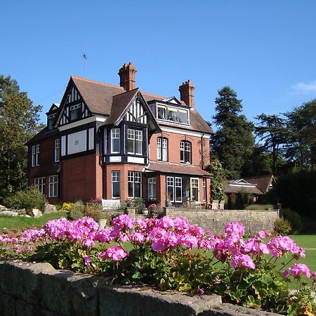 Woodlands Bed & Breakfast Barnt Green Exterior foto
